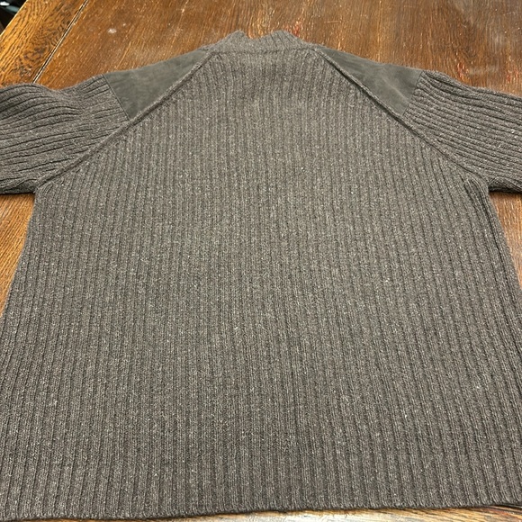 Twin Lakes wool sweater - Picture 8 of 8
